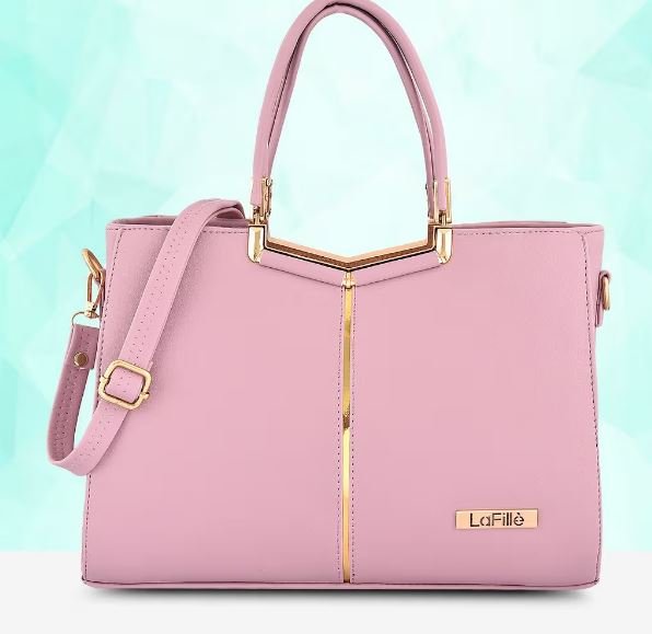 Ladies Handbags Collection : कूल और क्लासी लुक पाने के लिए ऑउटफिट के साथ कैरी करें ये डिज़ाइनर हैंडबैग