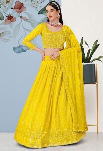 Yellow Lehenga Collection : हल्दी सेरेमनी में पहनने के लिए बेस्ट है 3 डिजाइनर येलो लहंगे