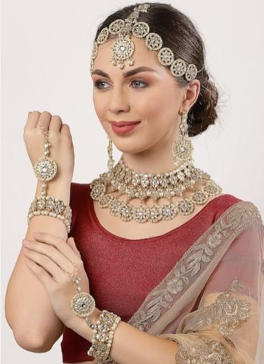 Bridal Kundan Jewellery Set : ब्राइडल लुक में लगा देंगे चार चाँद ये कुंदन ज्वेलरी सेट 