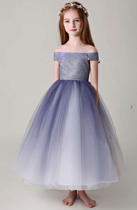 Flower Girl Dress : आने वाला है गुड़ियां रानी का बर्थडे तो उसके खास दिन उसे गिफ्ट करें ये खूबसूरत ड्रेस