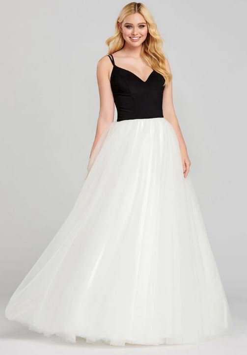 Women Prom Dress : पार्टी में पहनें ये खूबसूरत प्रोम ड्रेस, मिलेगा आकर्षक लुक