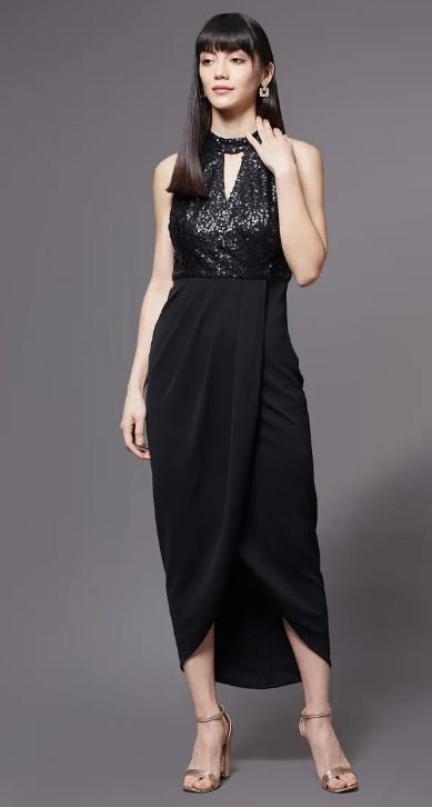 Women Asymmetric Dress : स्टाइलिश और मॉडर्न लुक पाने के लिए पहनें ये डिजाइनर ड्रेस