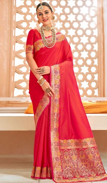 Red Silk Saree Design : नई दुल्हनों के लिए बेस्ट हैं ये लाल रंग की सिल्क साड़ियां, देखें डिजाइन